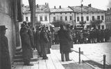 Дрогобич, 12 листопада 1943. Ринок, прощання добровольців.
